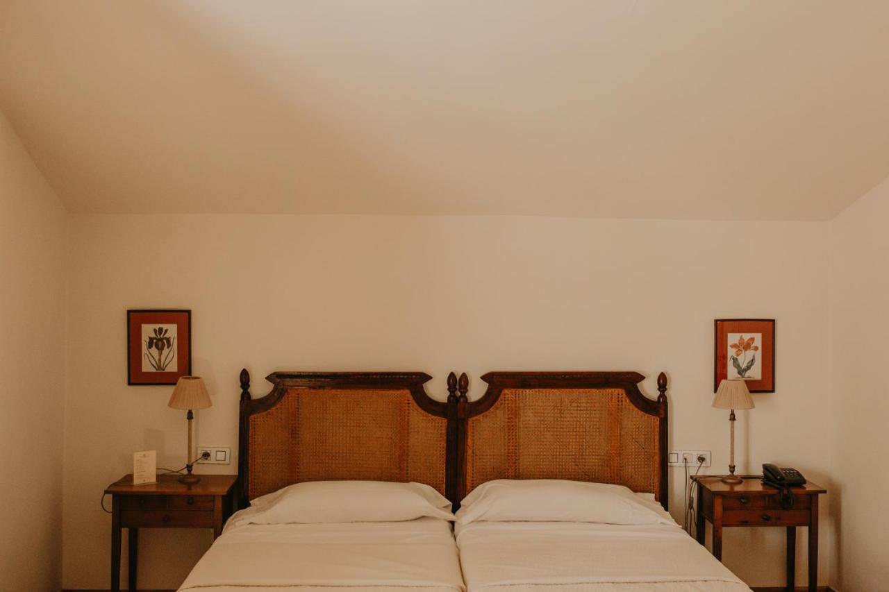 Hotel De Valdezufre Aracena