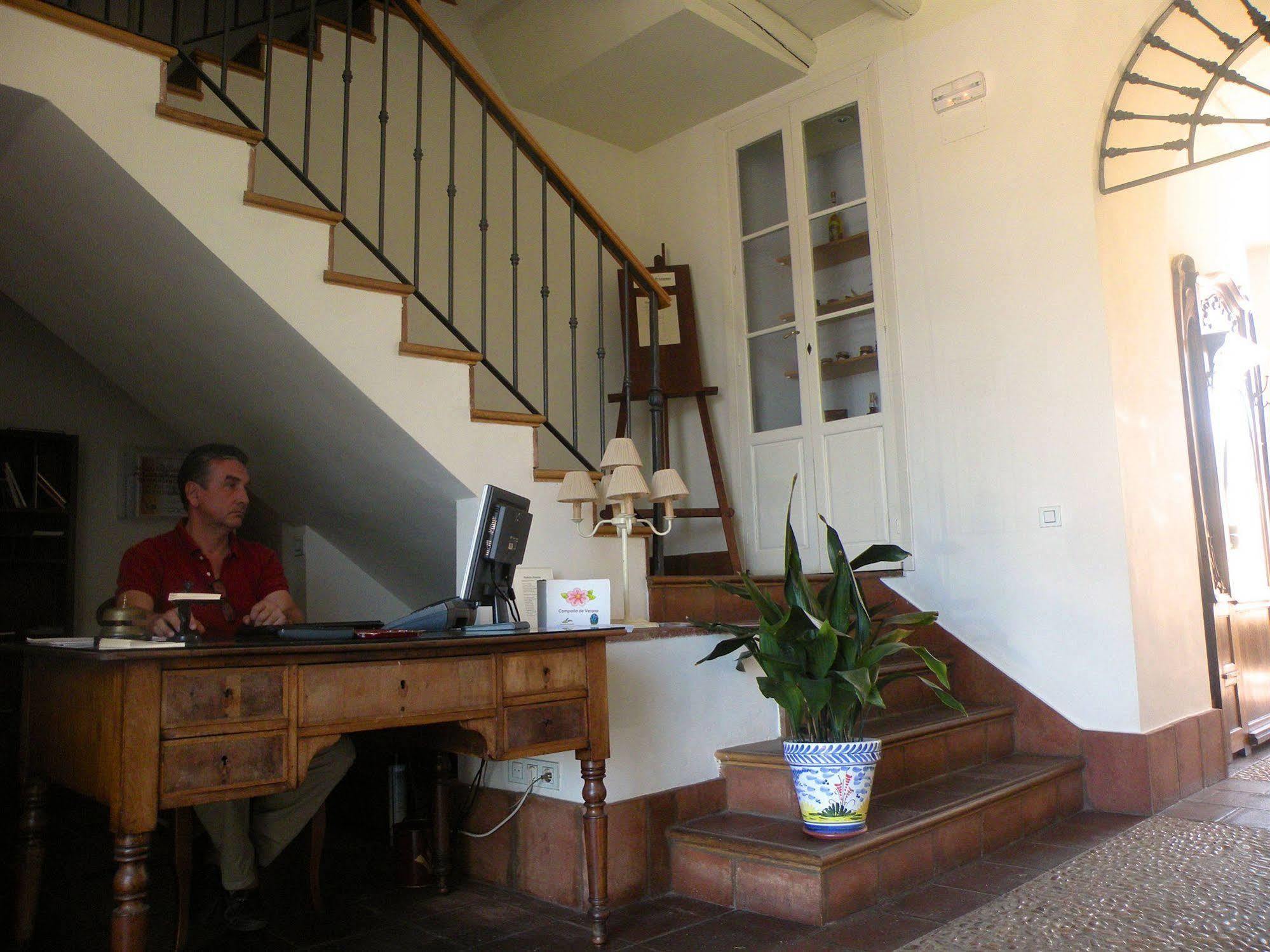 Hotel De Valdezufre